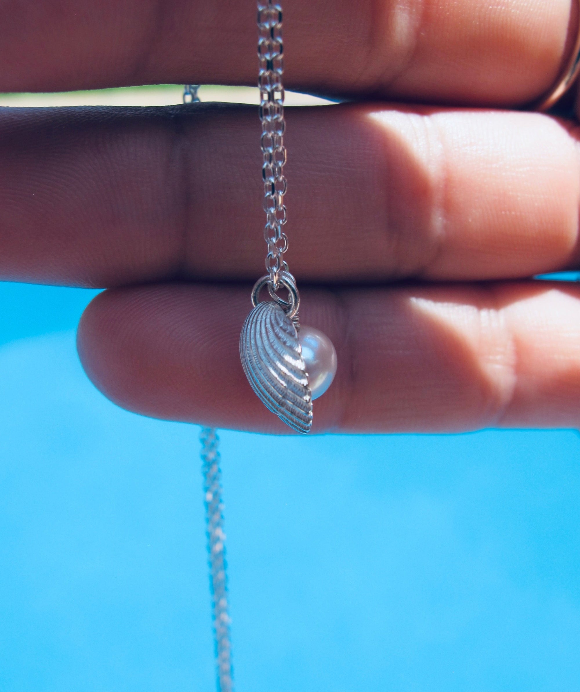 Vintage Seashell Necklace, Sterling Silver Sea Shell Pendant Seashell  Jewelry, Beach Jewelry - Etsy
